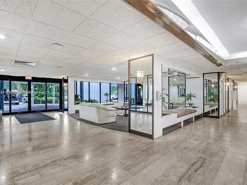 Photo of 4200 Hillcrest Dr #1017, Hollywood, FL 33021 (MLS # A11787576)