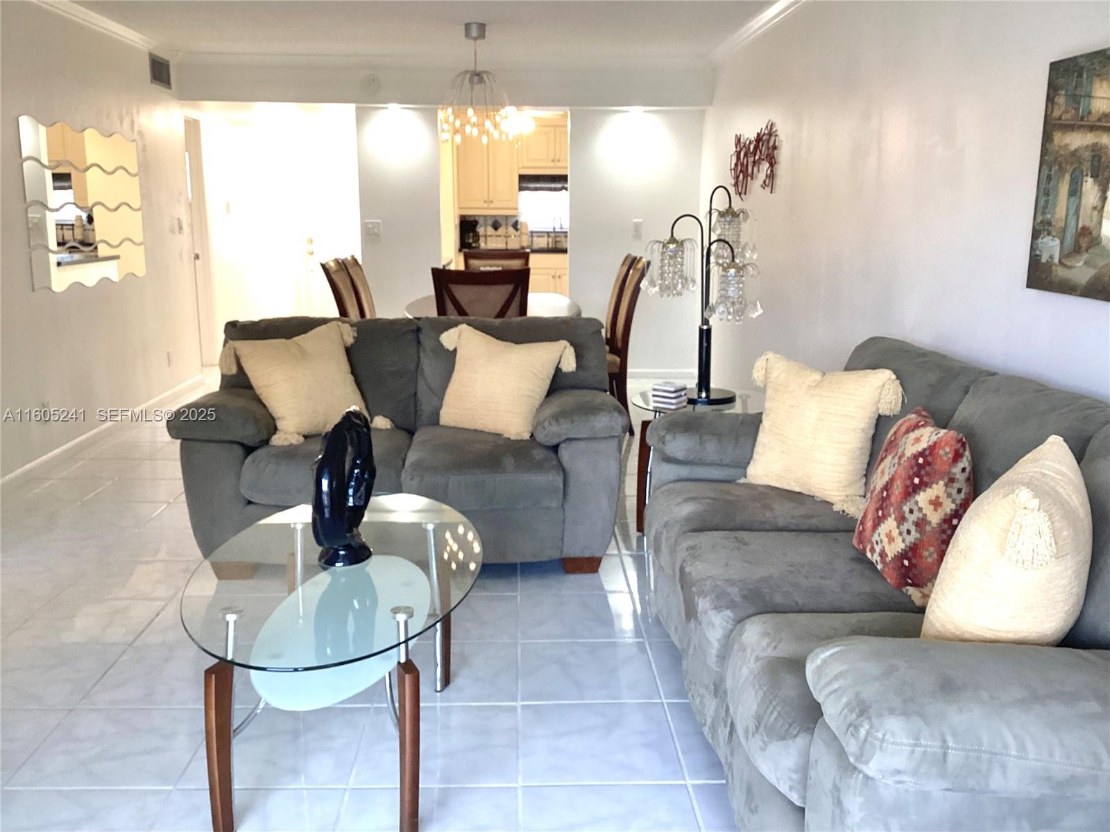 HOLLYBROOK GOLF AND TENNIS - Residential