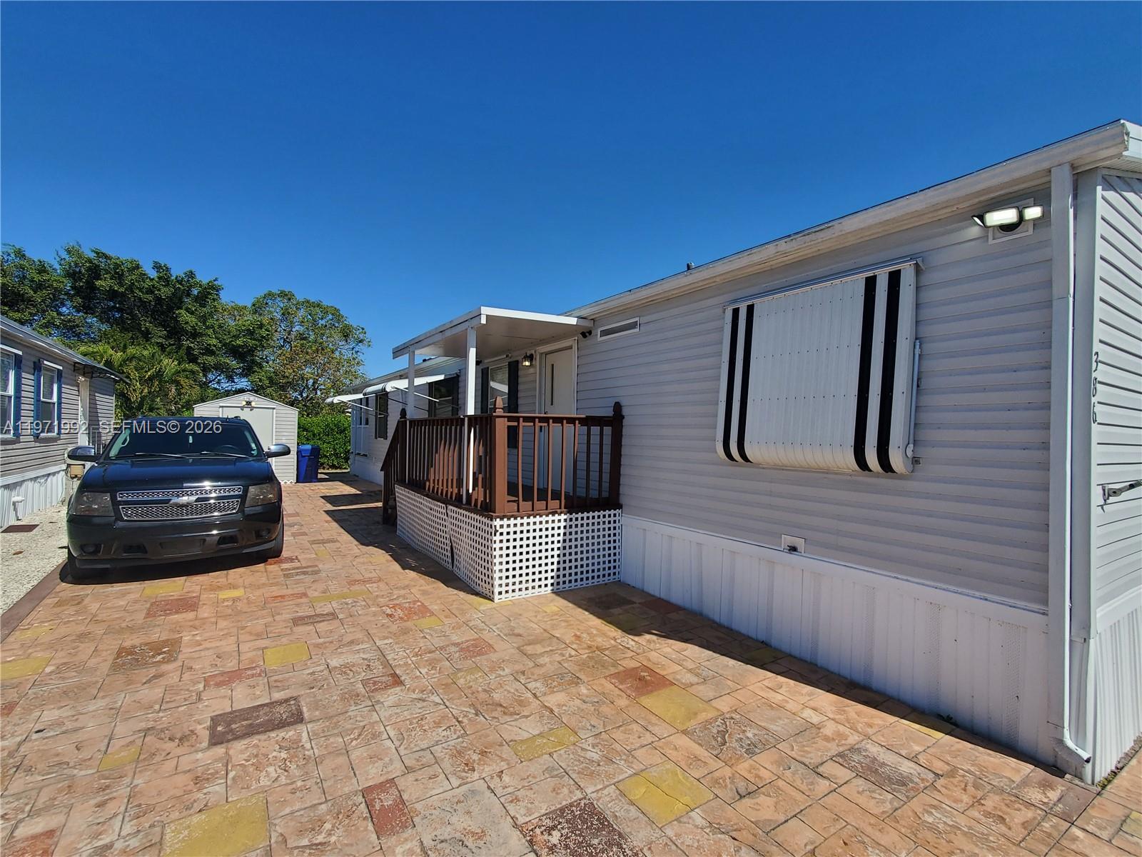 GOLDCOASTER MOBILE HOME PA - Residential