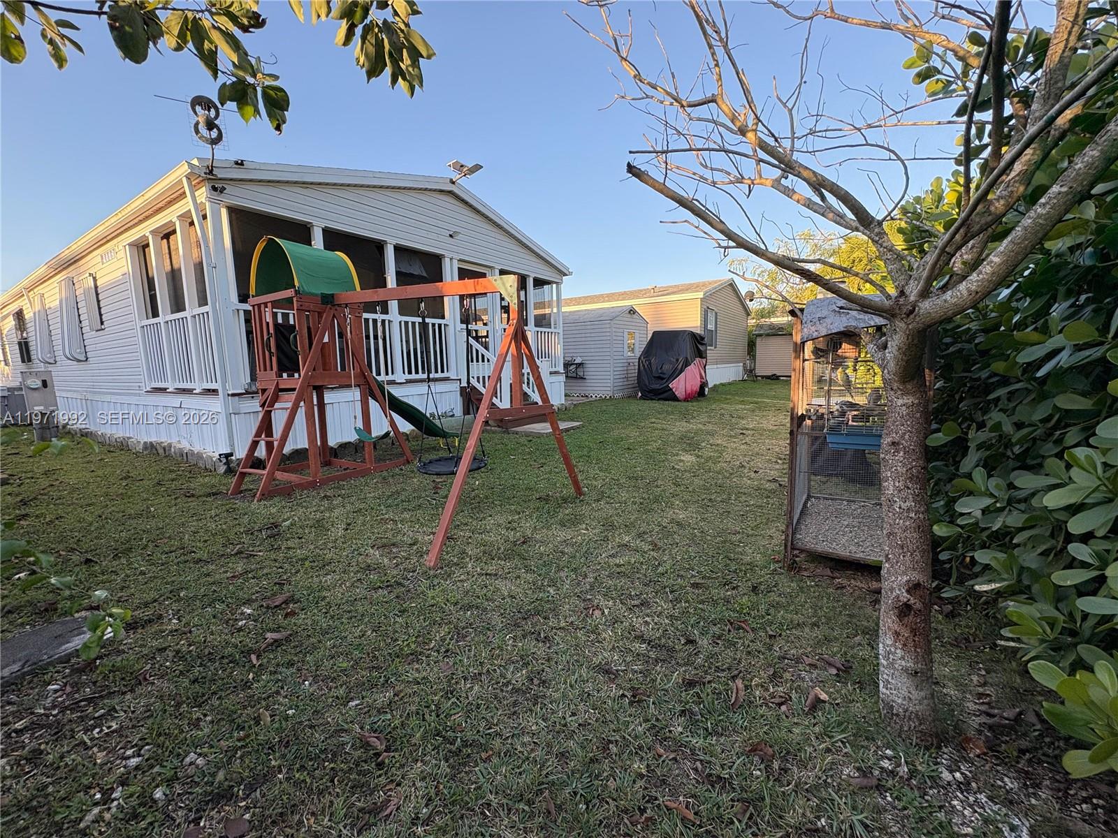 GOLDCOASTER MOBILE HOME PA - Residential