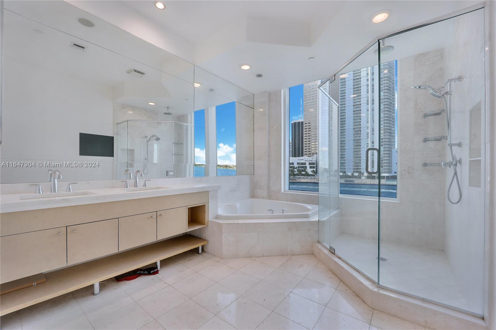 ASIA CONDO - Residential