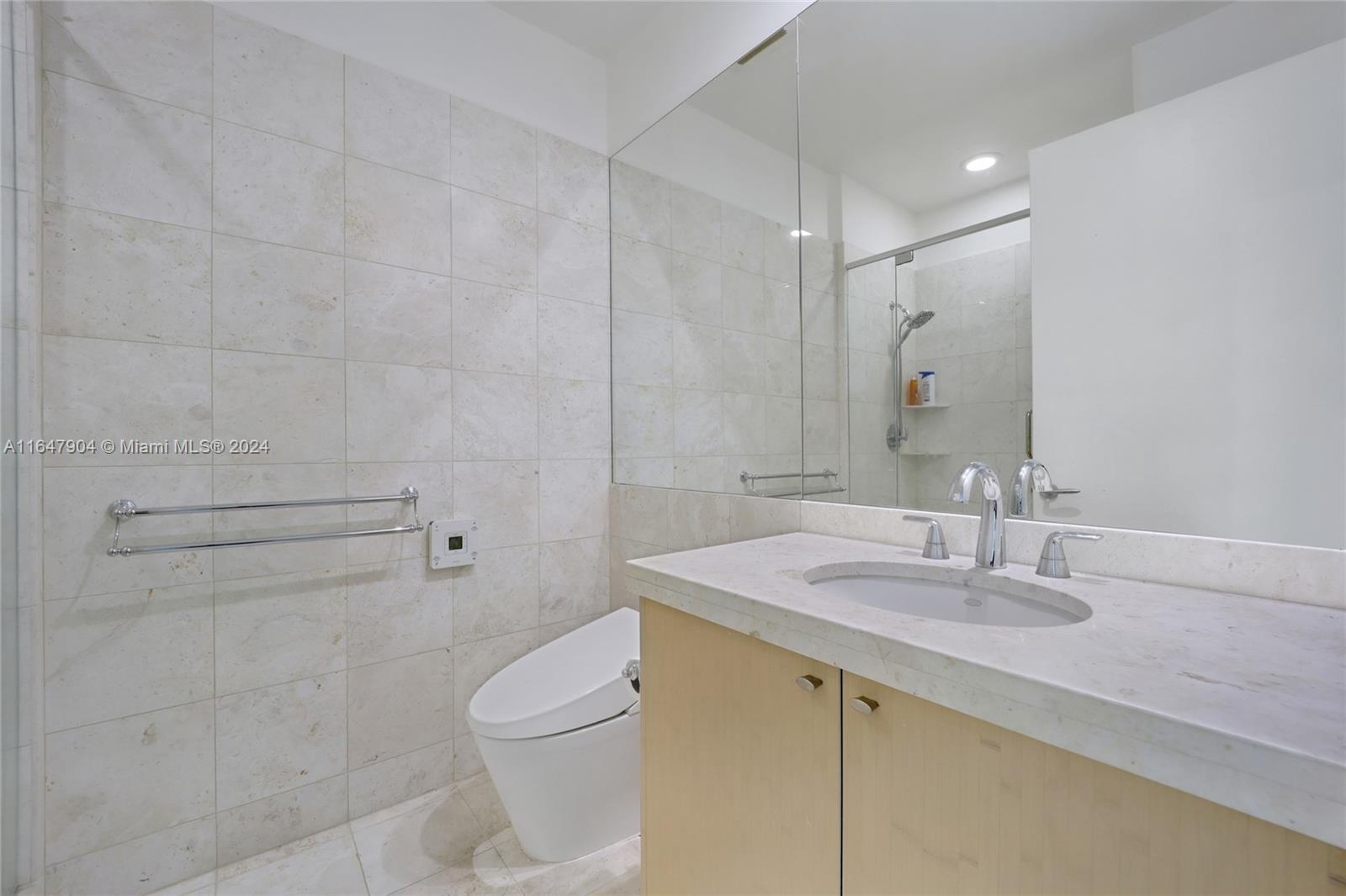 ASIA CONDO - Residential