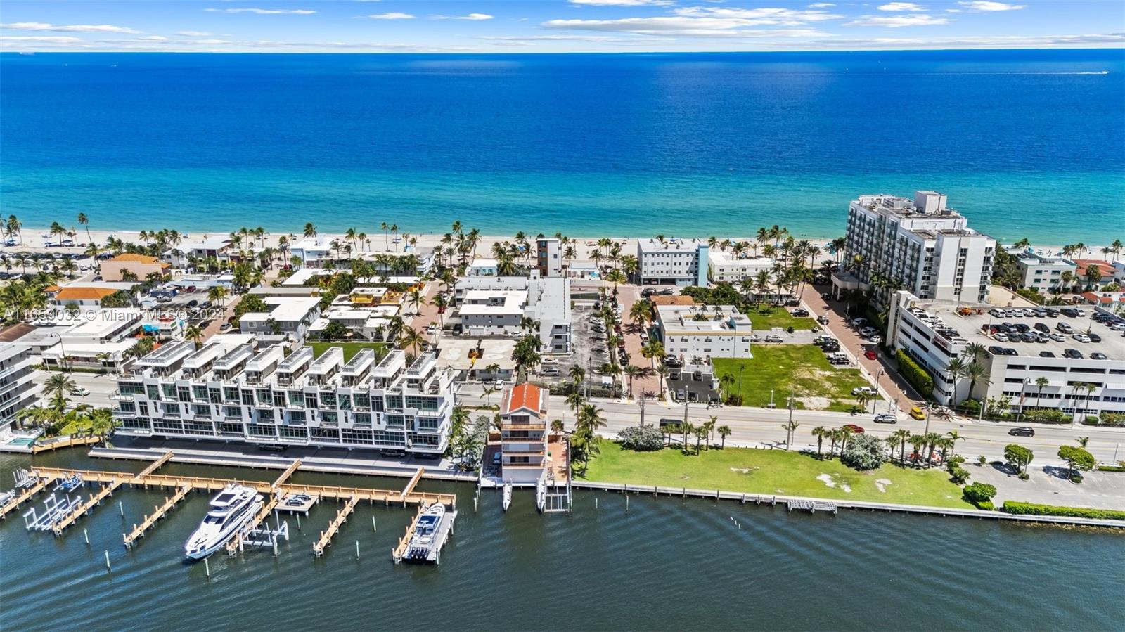 BEACH TERRACE RESORT COND - Residential