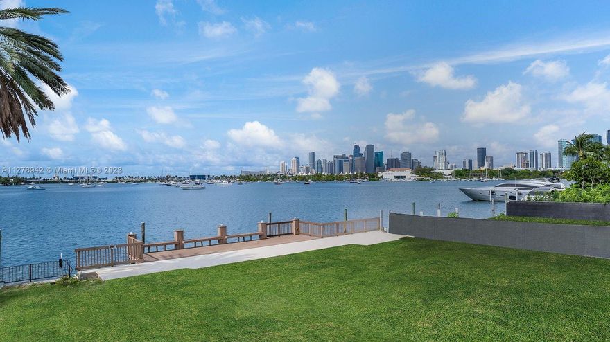 Step Inside With Me! Welcome boaters and vista seekers, the coveted Downtown Skyline can be yours! The opportunity to build your dream home on the Venetian Islands has arrived. Watch the sunrise over South Beach and the sunset over Miami from this South facing lot for the perfect waterfront living experience. Construct your modern masterpiece/tropical villa on this rectangular 12,250 SF lot. With 70 FT of wide waters, boaters can enjoy direct bay access and a 15-minute ride to the Atlantic Ocean. Consider your paradise found! Swim, run, bike along the enchanted causeway to the buzzy Sunset Harbour neighborhood. *Flexible zoning on this sector of the Venetians allows for more building rights, larger square footage as well as rental income possibilities.*