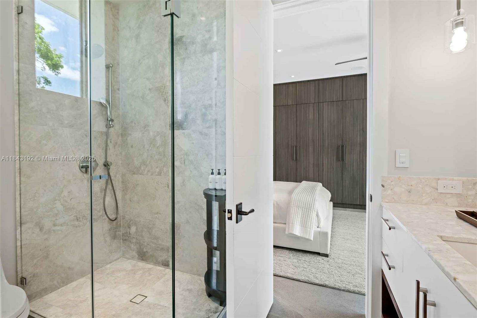 LA GORCE GOLF SUB - Residential