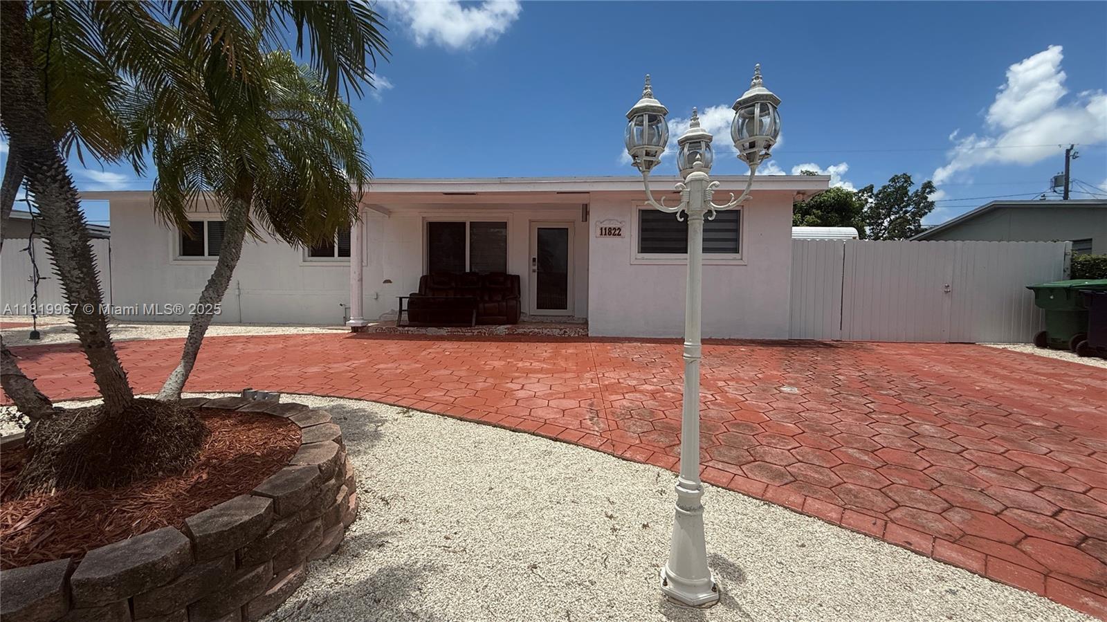 11822 Sw 185th Ter  , Miami, Broward County, Florida - 4 Bedrooms  
2 Bathrooms - 