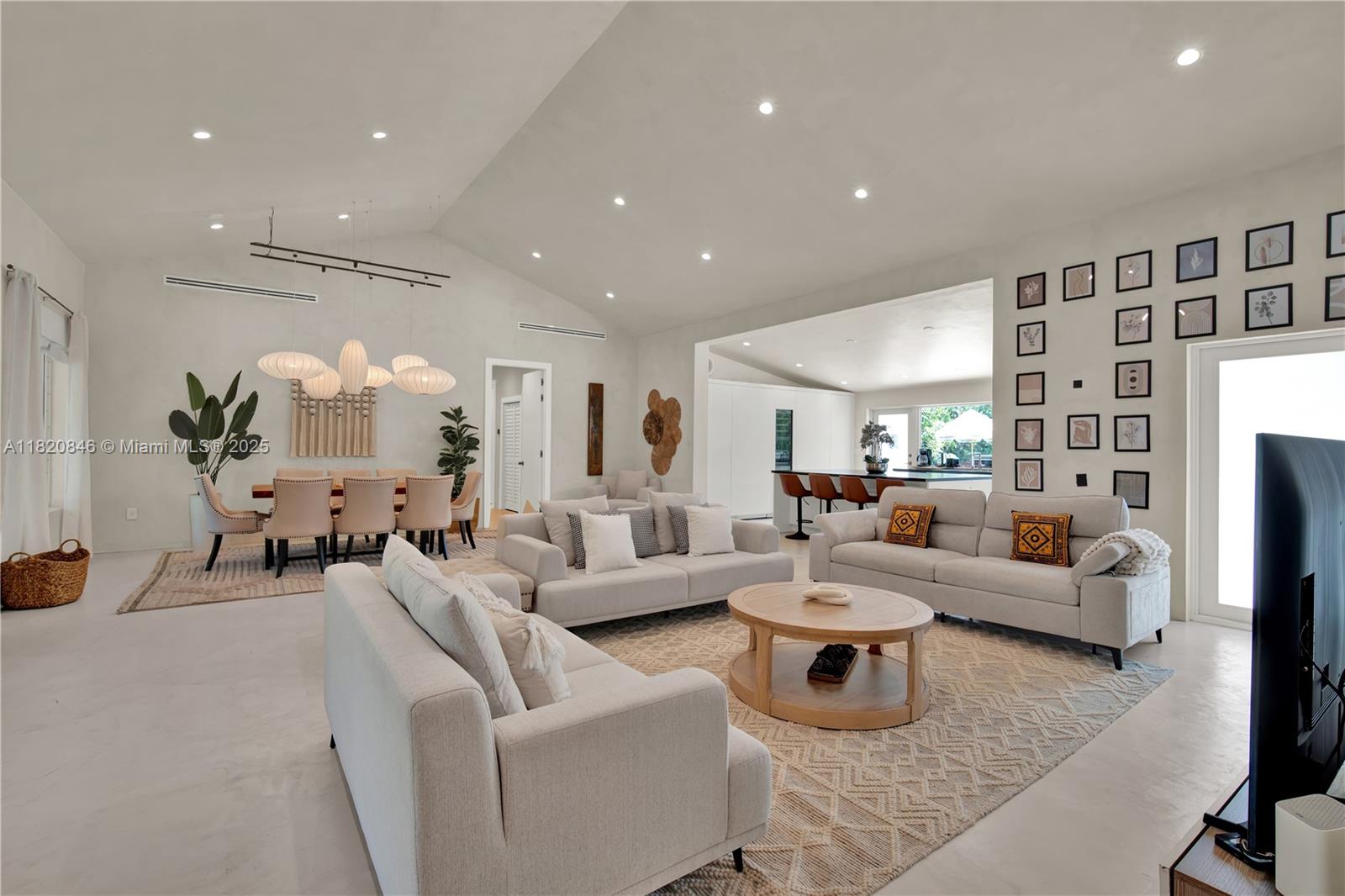 BAY POINT - Residential