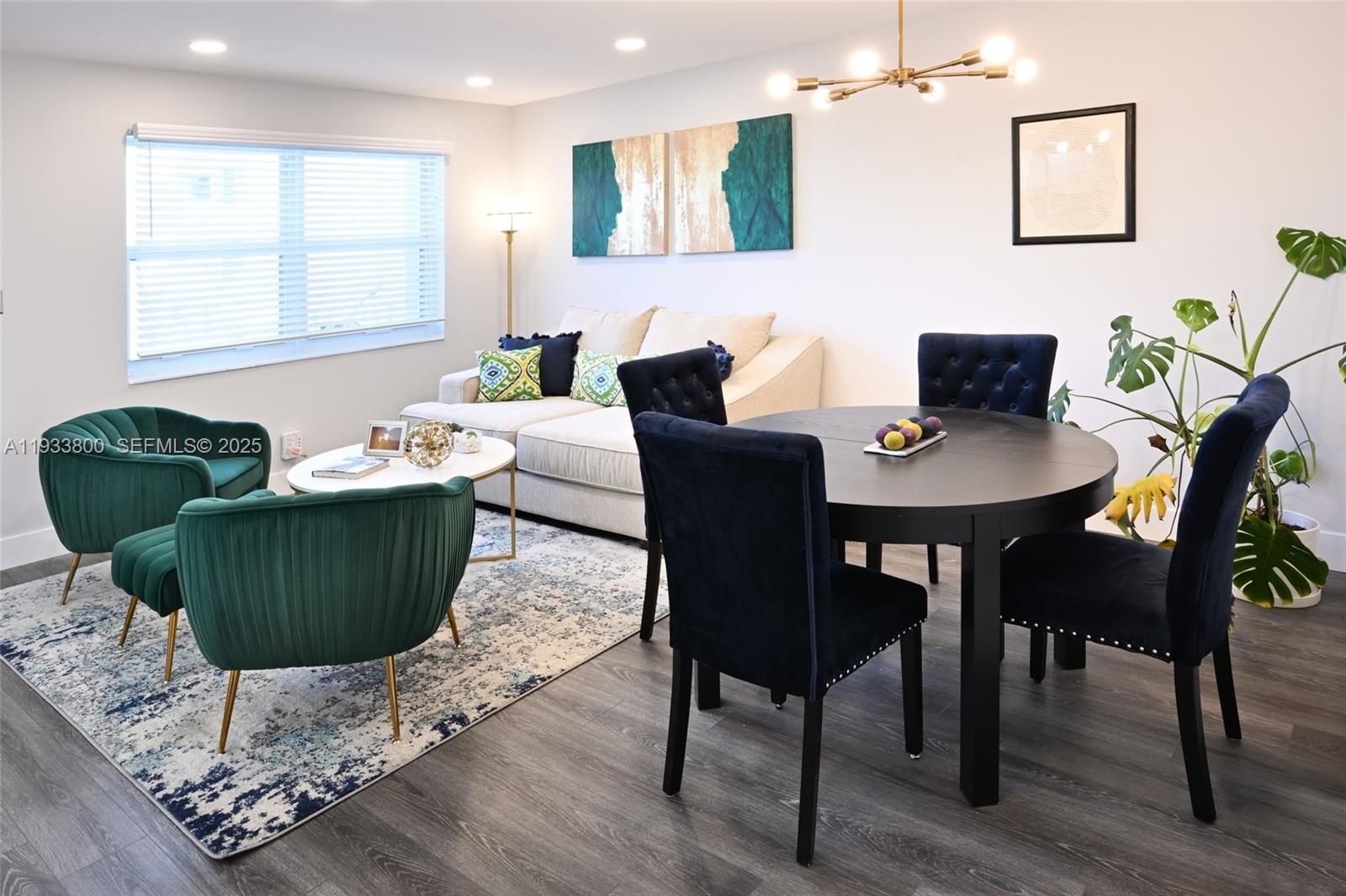 CASA LA QUINTA CONDO - Residential Lease