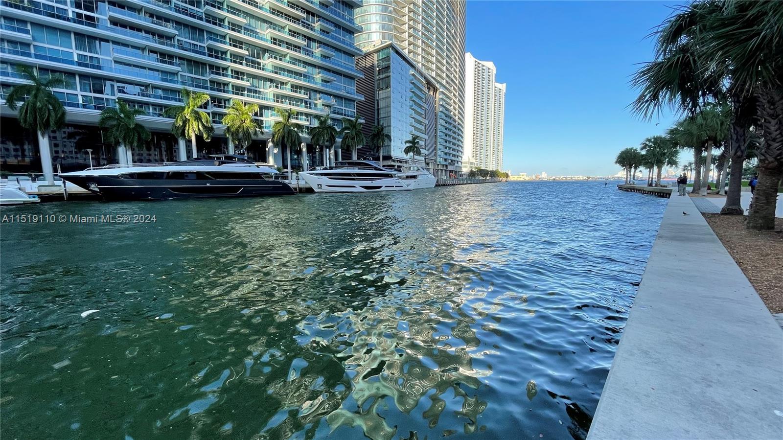 ICONBRICKELL CONDO NO 1 - Residential Lease