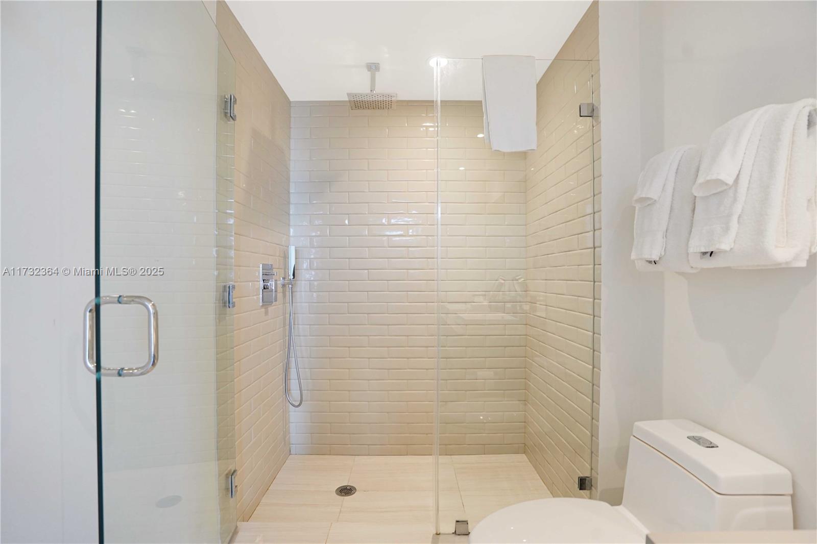 4010 SOUTH OCEAN CONDO - Residential