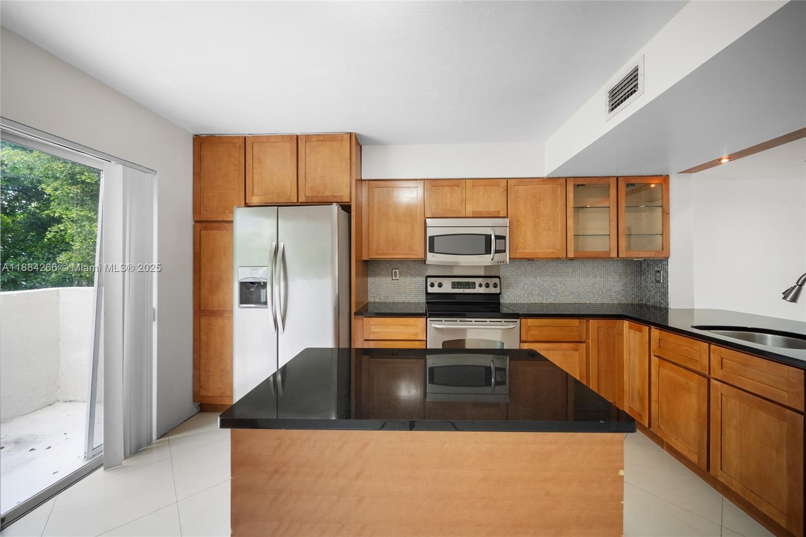 WATERVIEW CONDO - Residential Lease