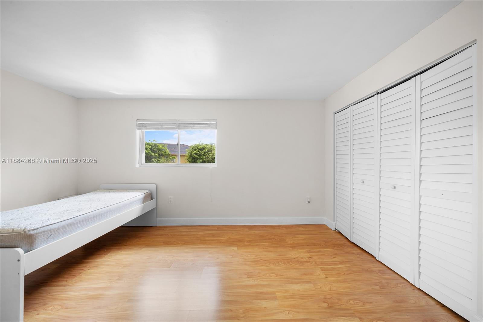 WATERVIEW CONDO - Residential Lease