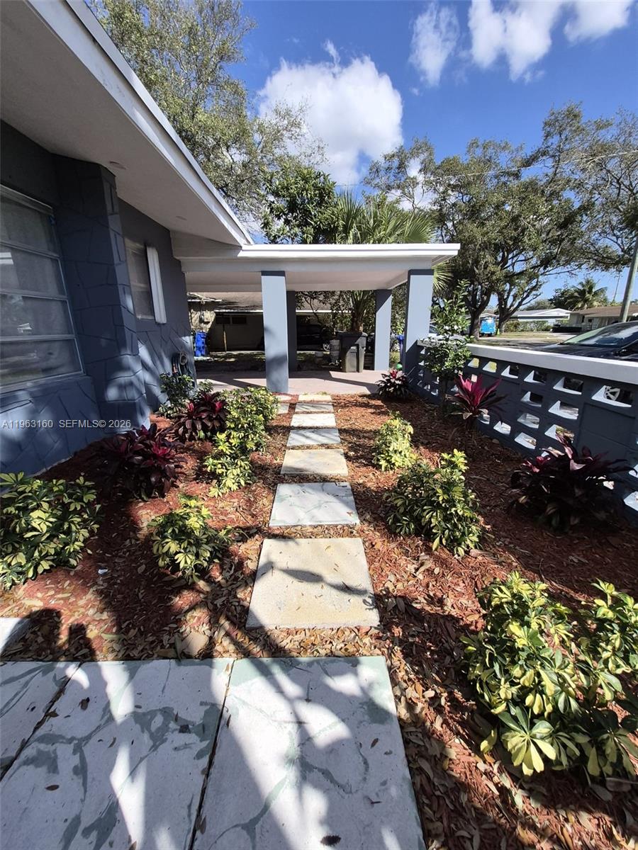 LAKE AIRE ESTATES - Residential