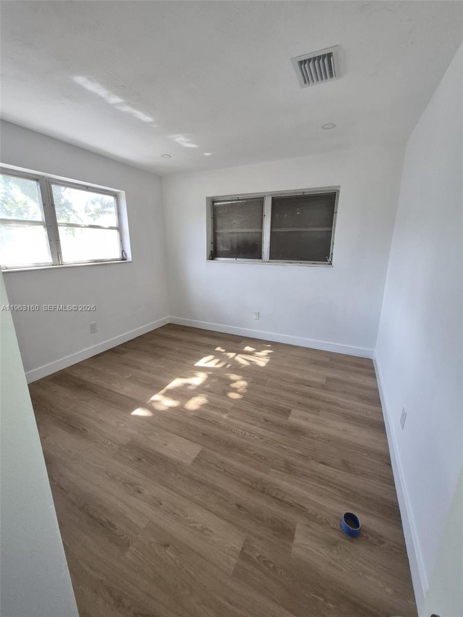 LAKE AIRE ESTATES - Residential