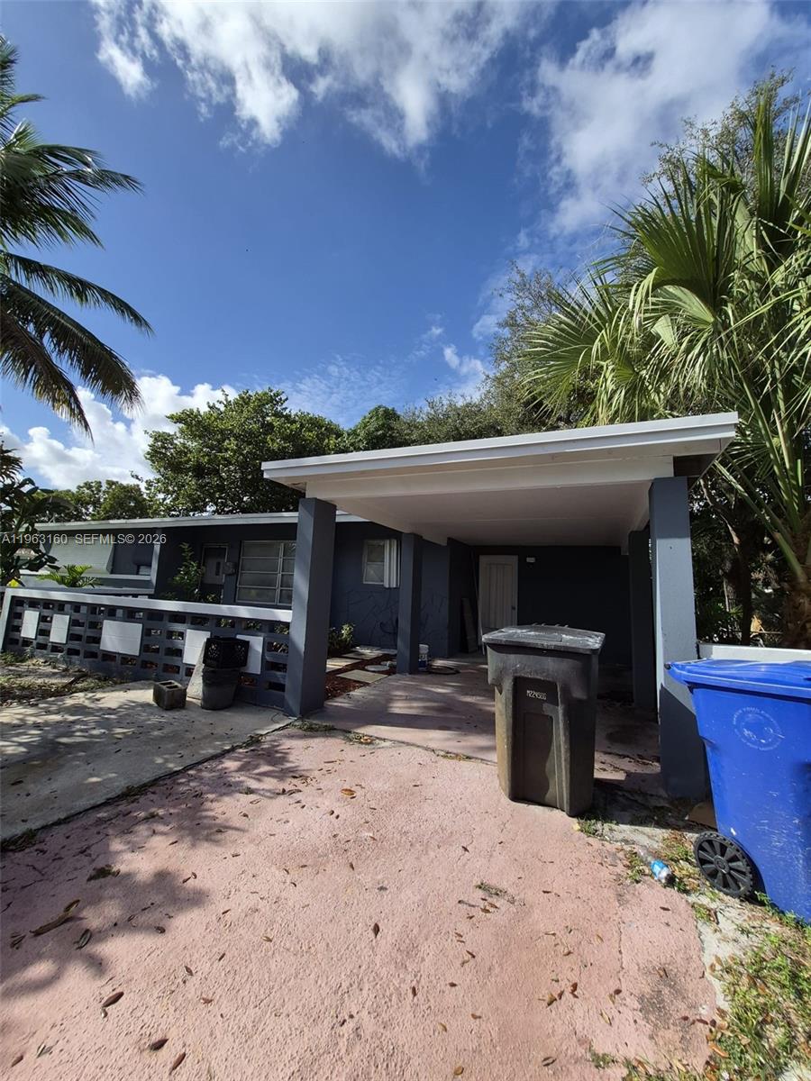 LAKE AIRE ESTATES - Residential