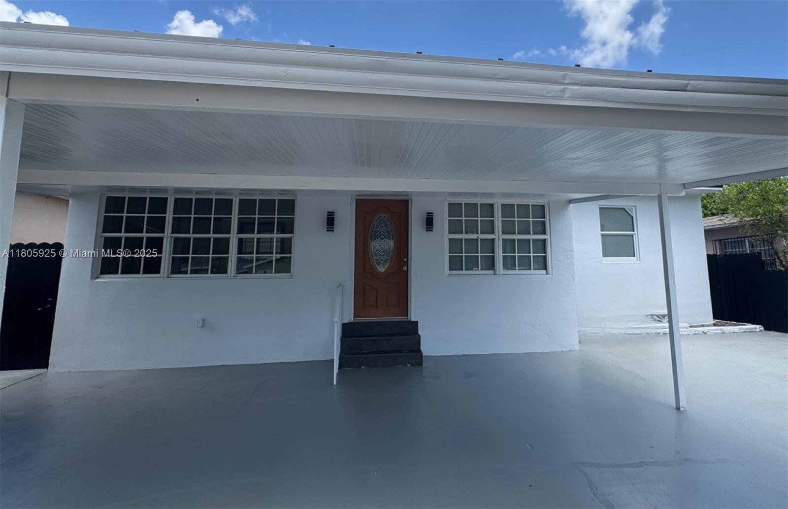 Rental Property at 2731 Nw 100th St A, Miami, Broward County, Florida - Bedrooms: 2 
Bathrooms: 1  - $2,500 MO.