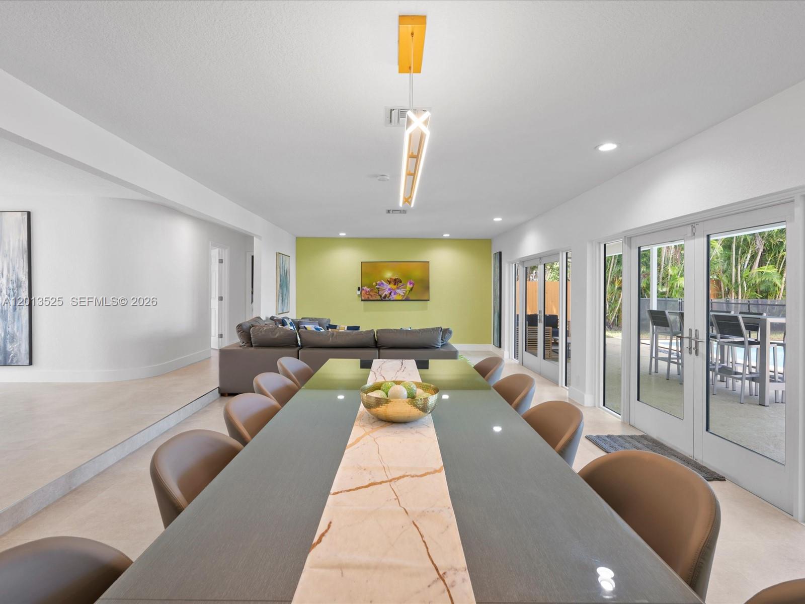 EMERALD HILLS - Residential