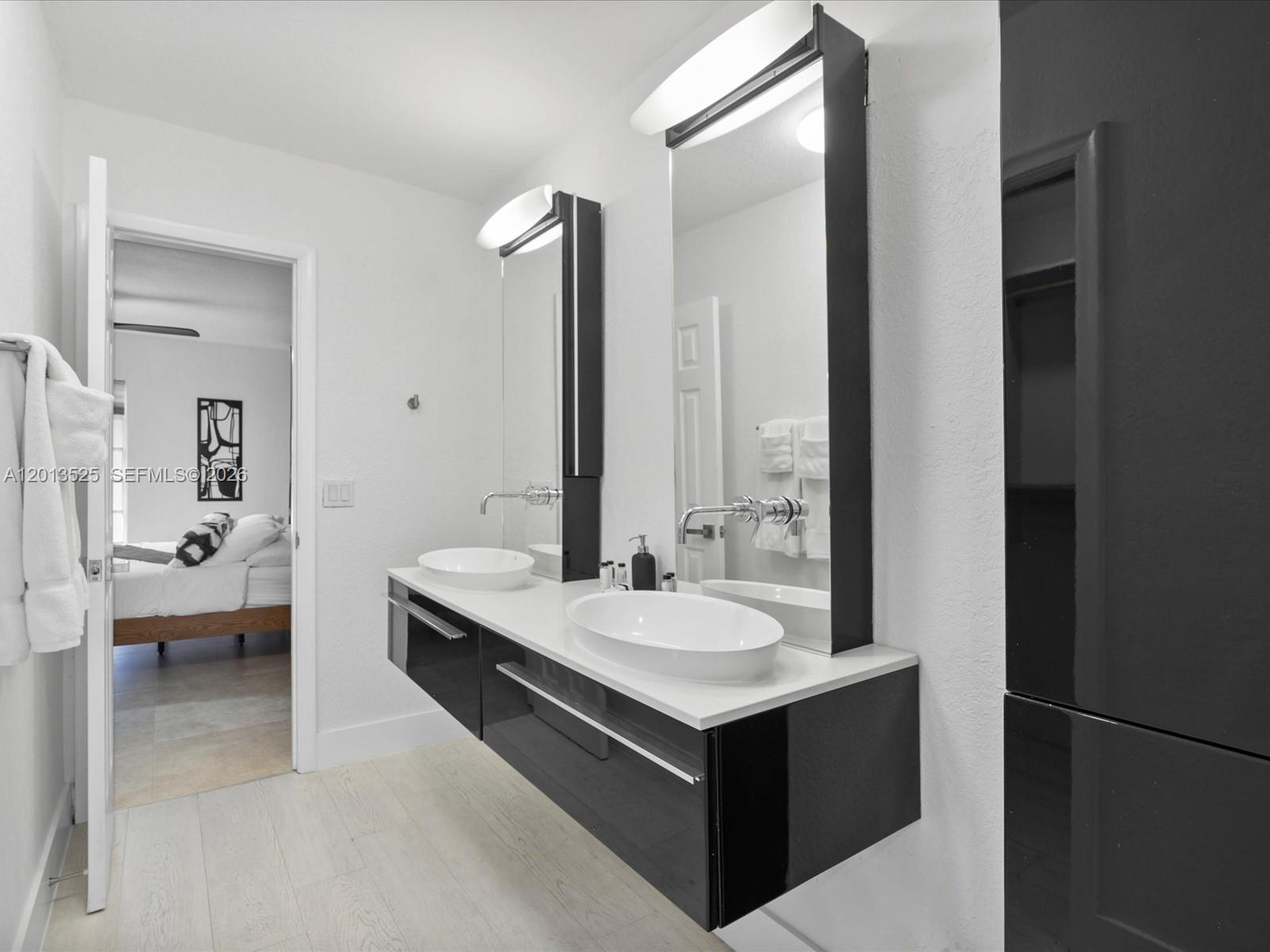 EMERALD HILLS - Residential