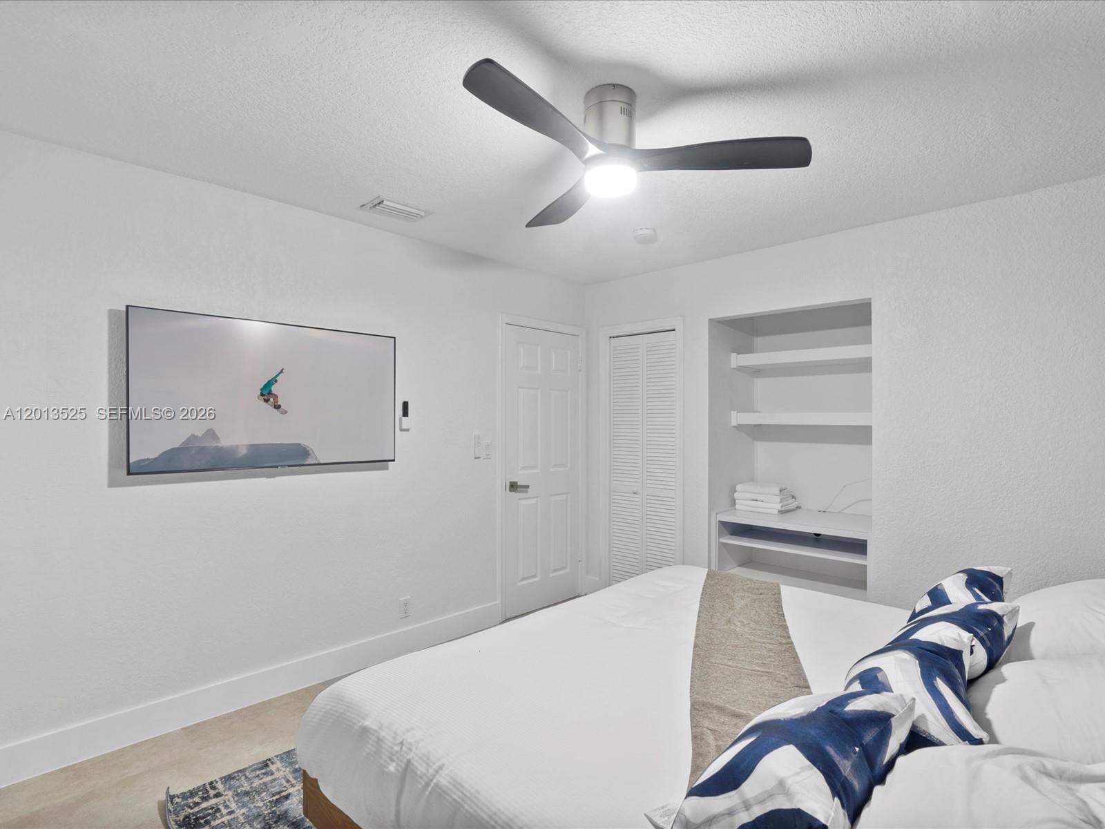 EMERALD HILLS - Residential