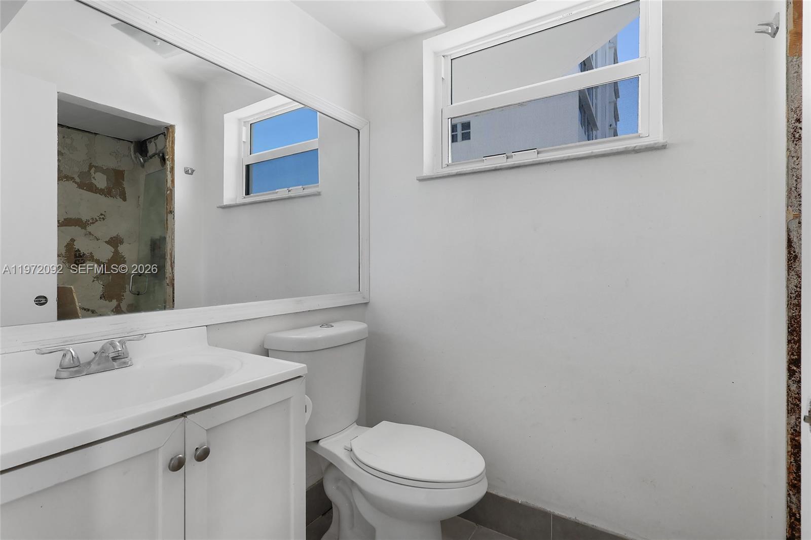 MAGALUF TOWERS CONDO - Residential