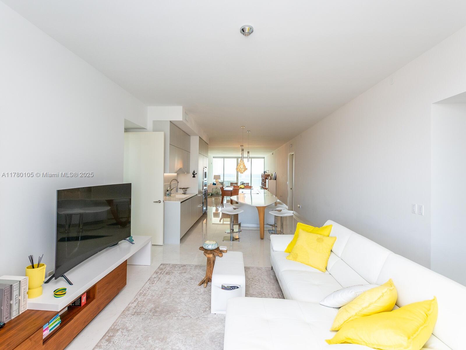 JADE SIGNATURE CONDO - Residential Lease