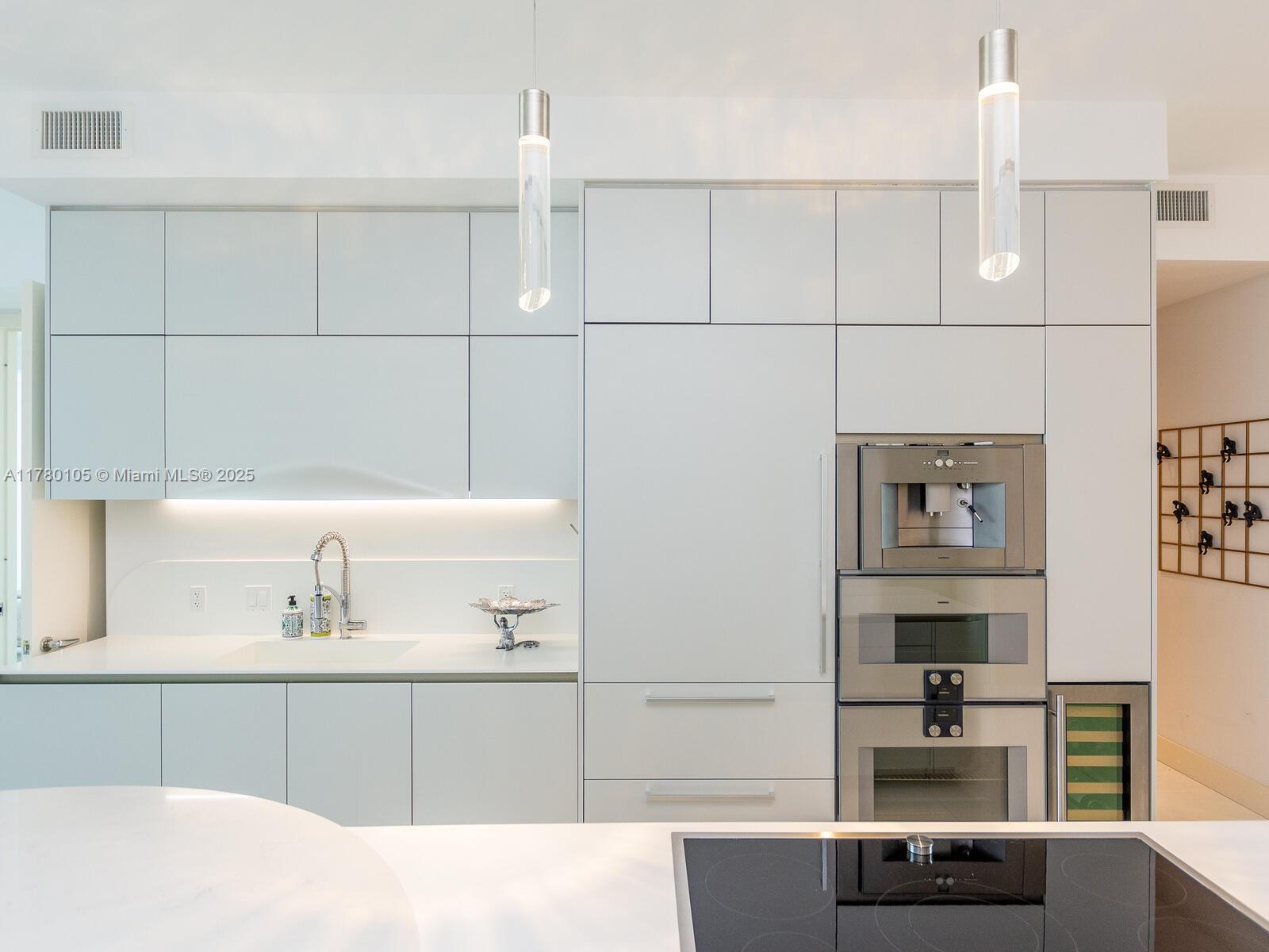 JADE SIGNATURE CONDO - Residential Lease