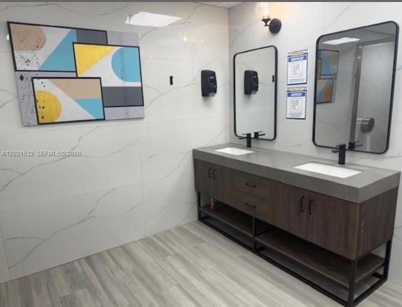 PARKER TOWER CONDO - Residential