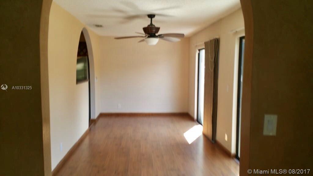 BONAVENTURE 82-43 B POR T - Residential Lease