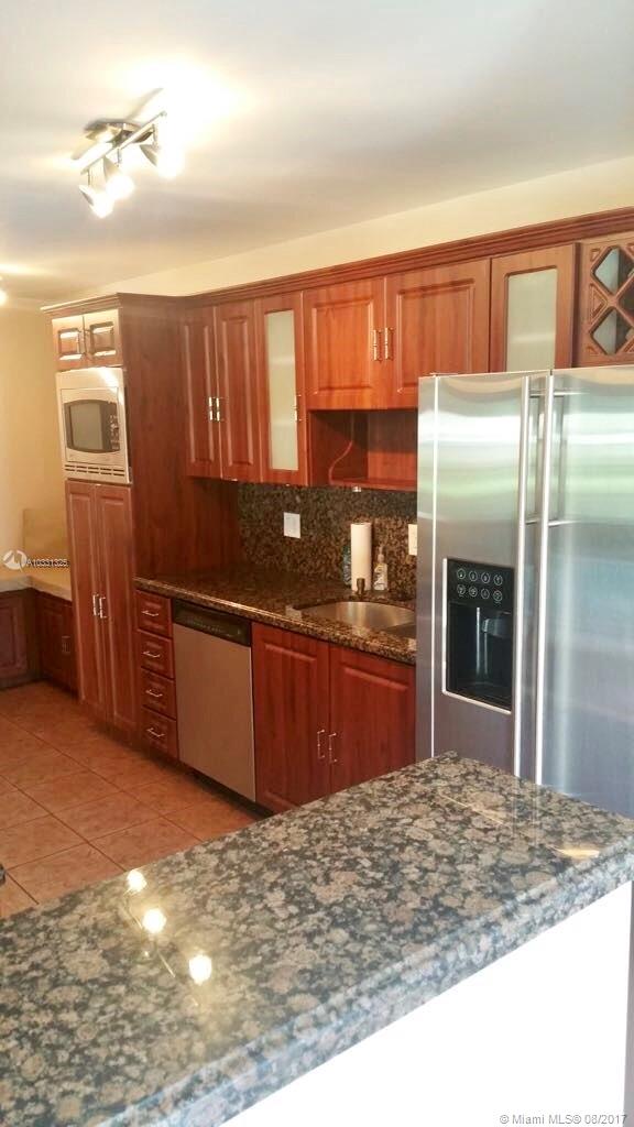 BONAVENTURE 82-43 B POR T - Residential Lease