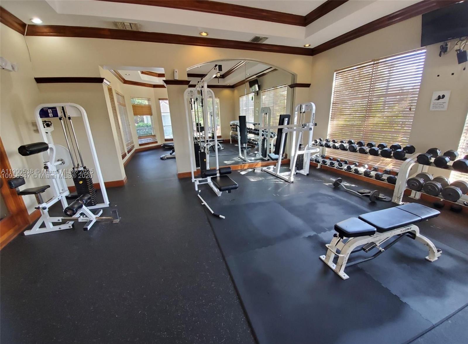 4816 N State Road 7 11103