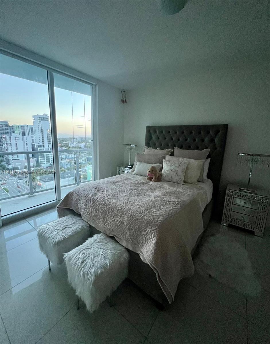 LATITUDE ON THE RIVER CON - Residential Lease