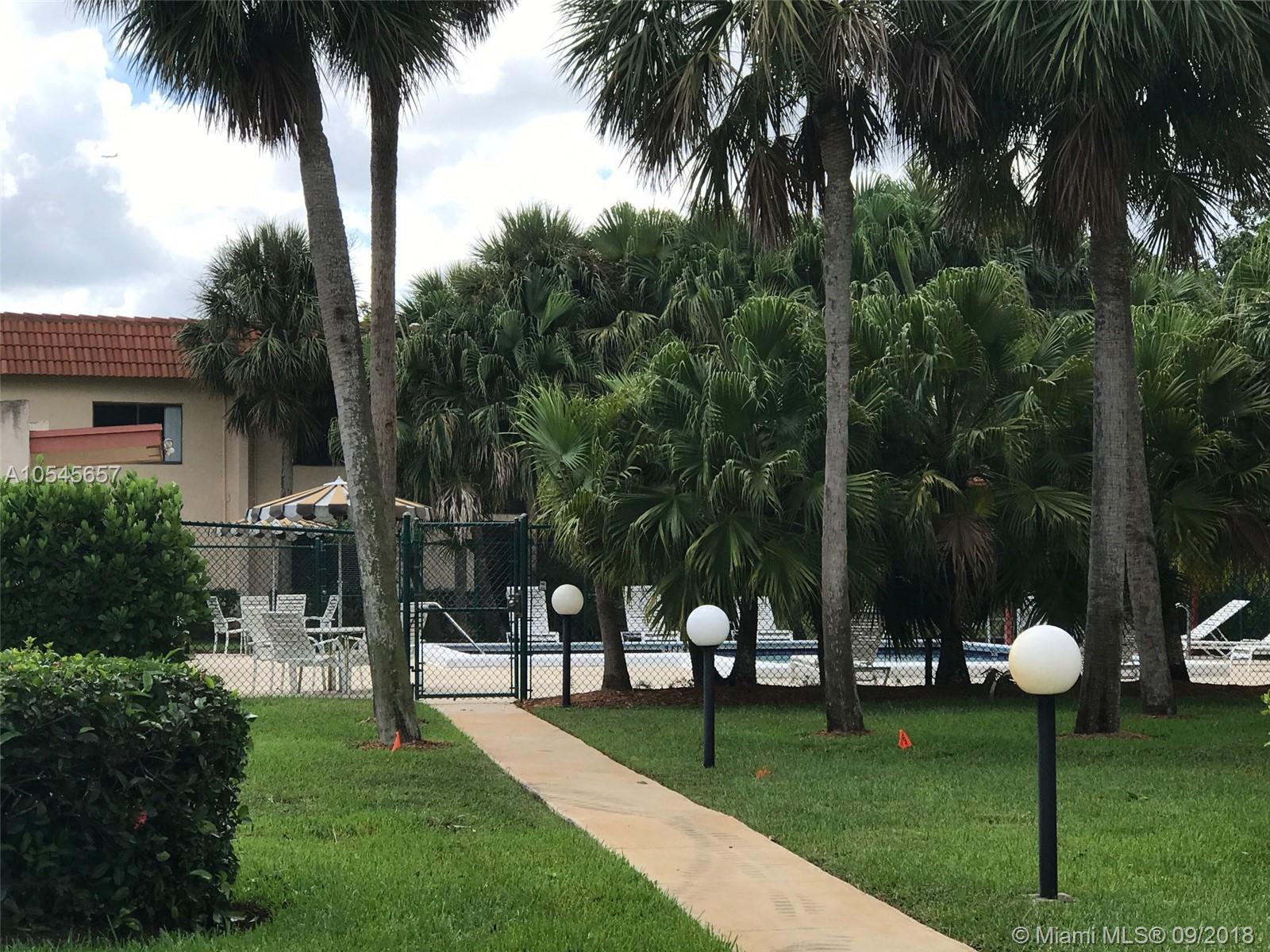 RACQUET CLUB APTS AT BONA - Residential Lease