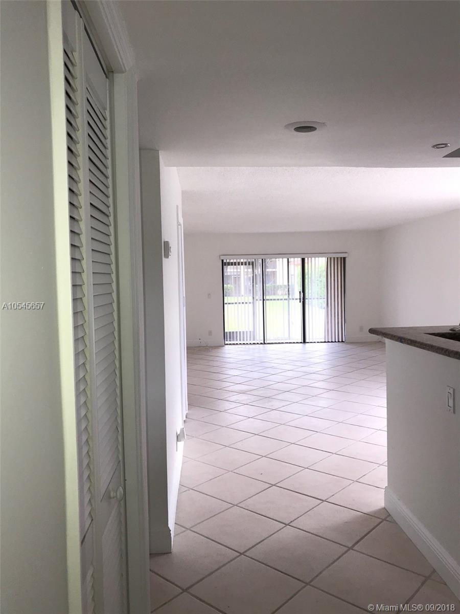 RACQUET CLUB APTS AT BONA - Residential Lease