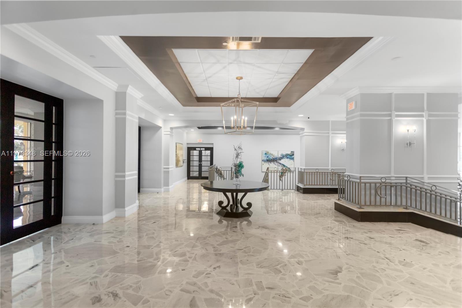 WAVE CONDO - Residential