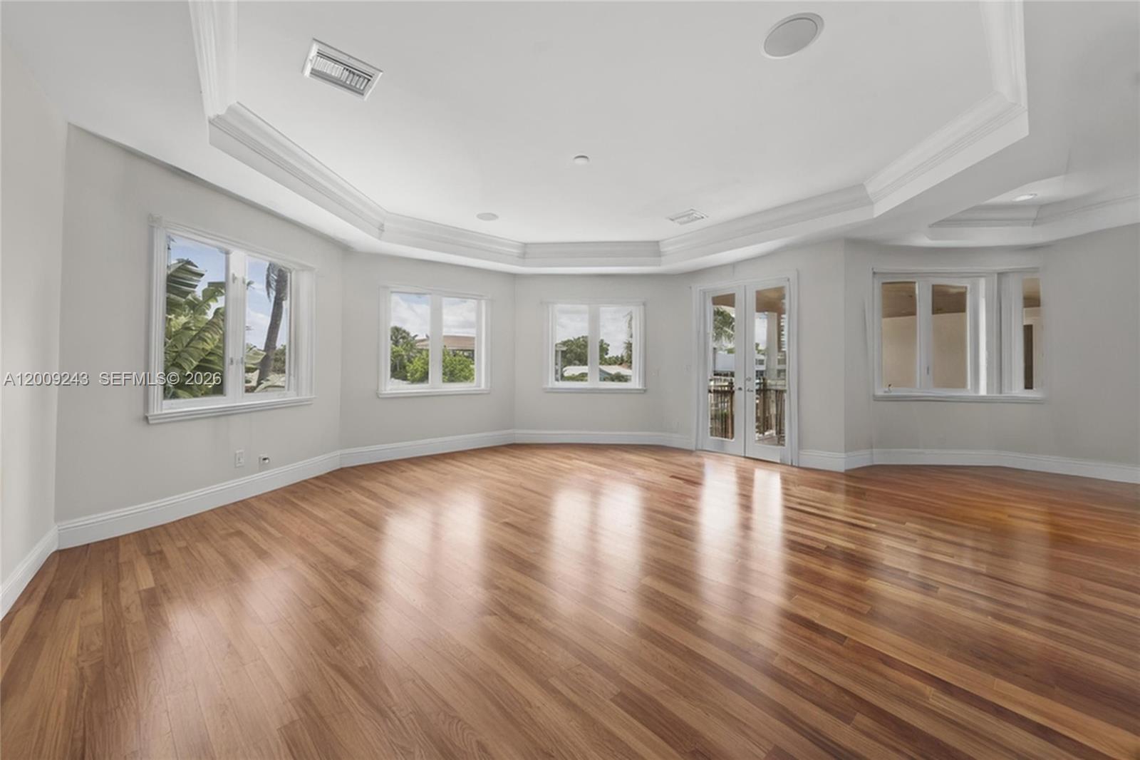 LAUDERDALE ISLES RE-AMEND - Residential