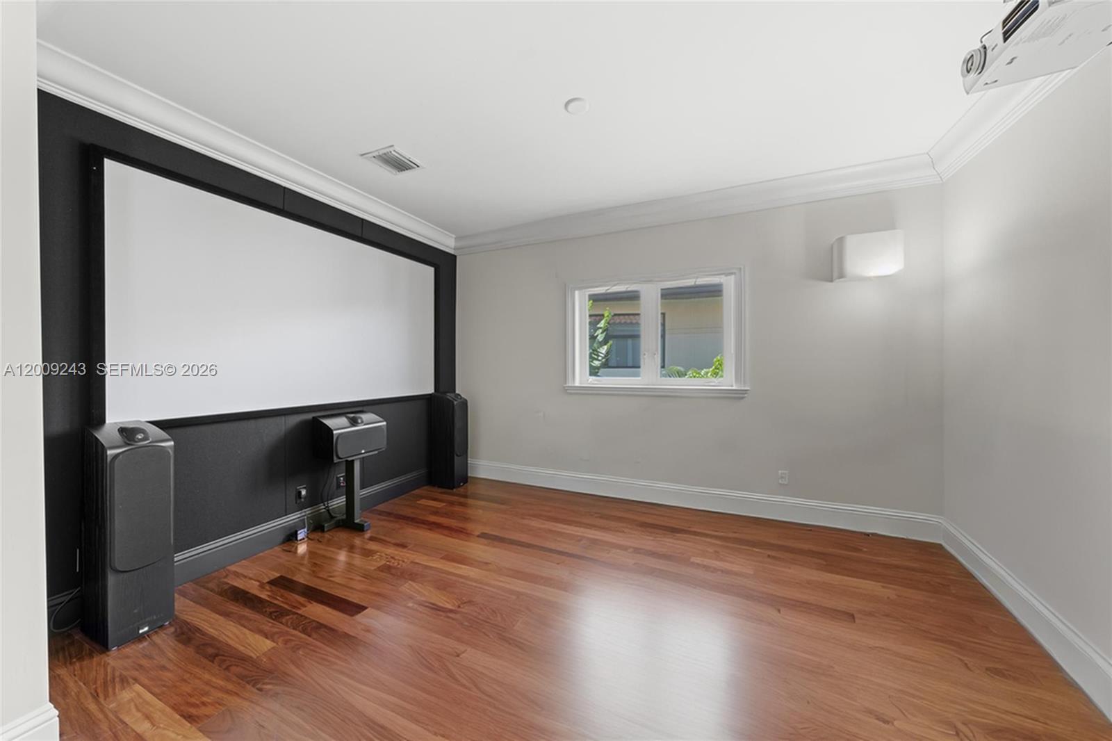 LAUDERDALE ISLES RE-AMEND - Residential