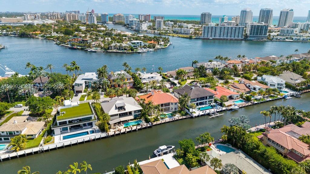 2430 Aqua Vista Blvd