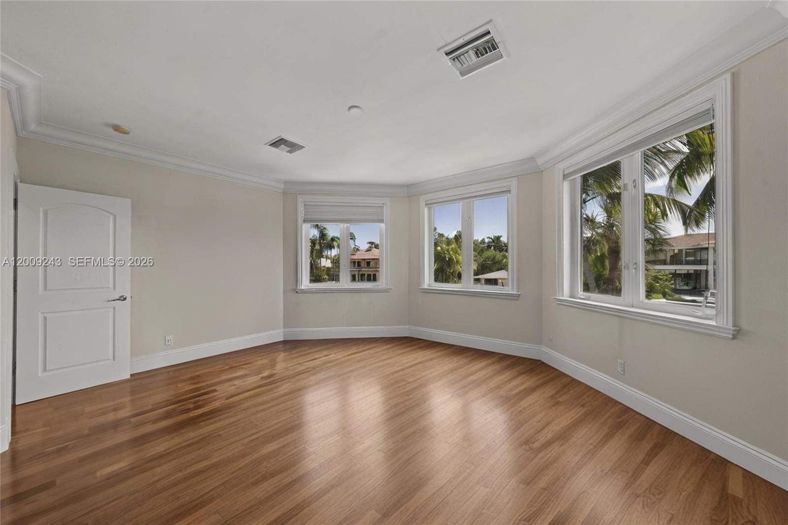 LAUDERDALE ISLES RE-AMEND - Residential