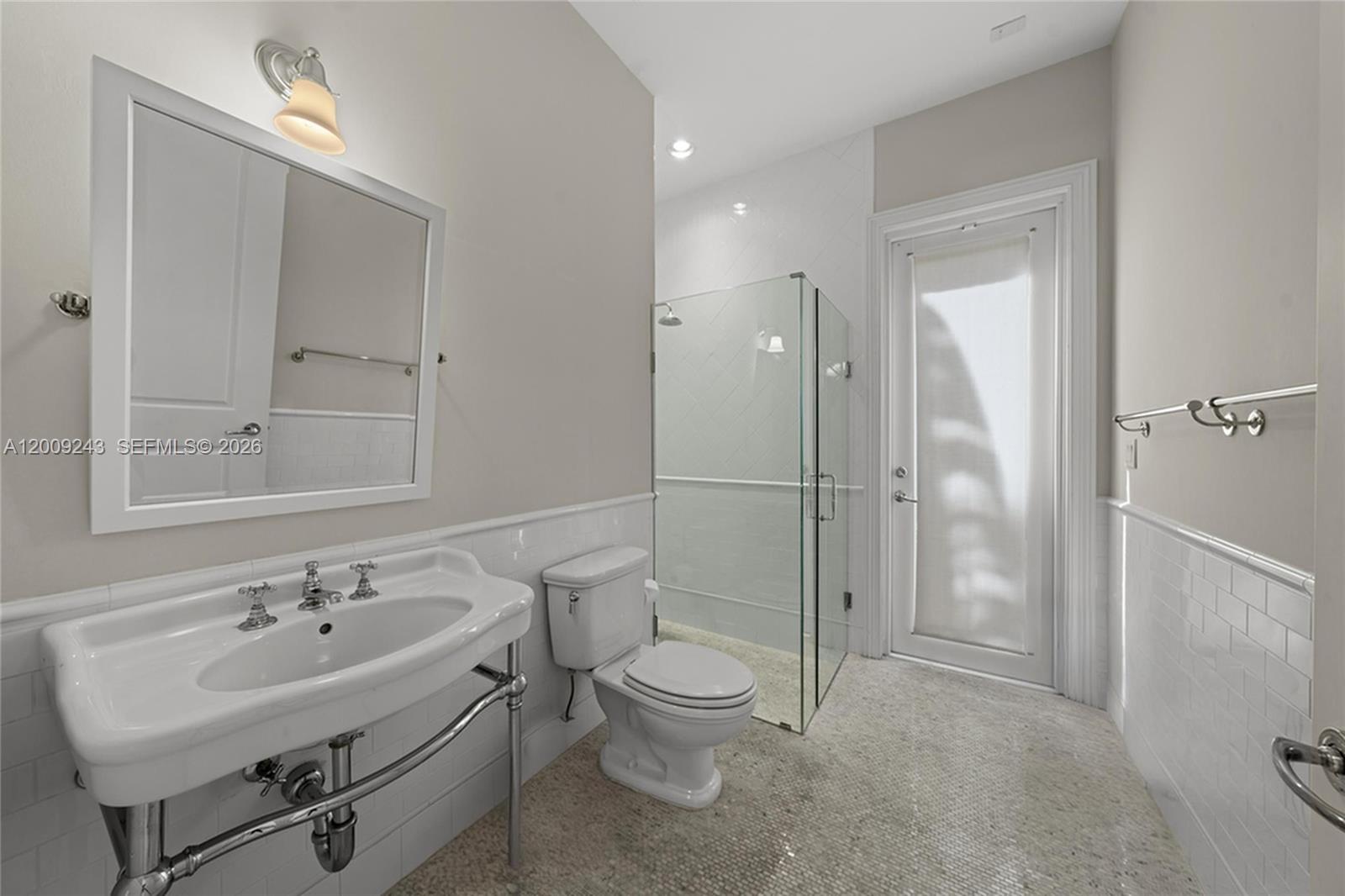 LAUDERDALE ISLES RE-AMEND - Residential