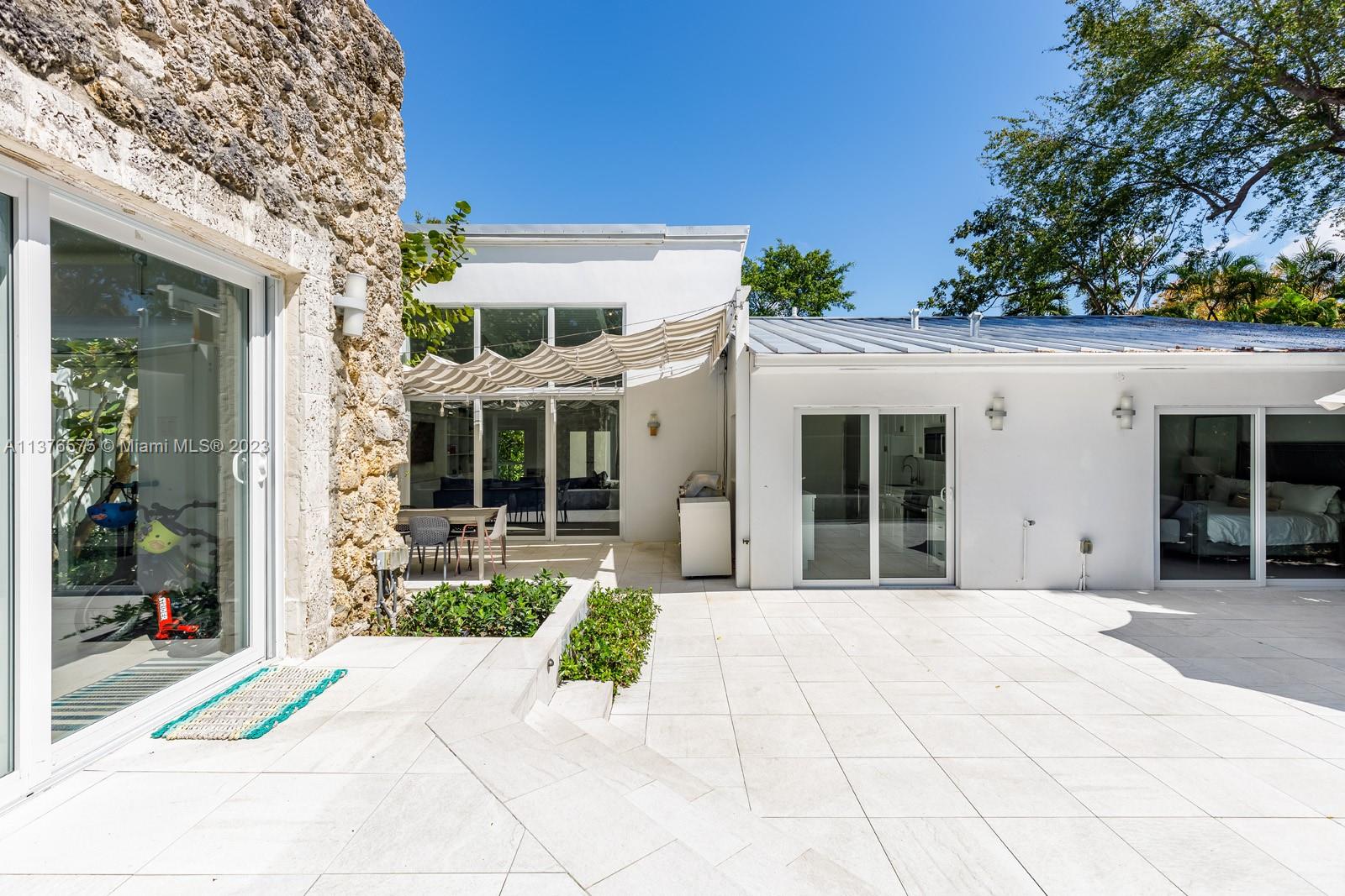 JOSEPH MNR - Residential