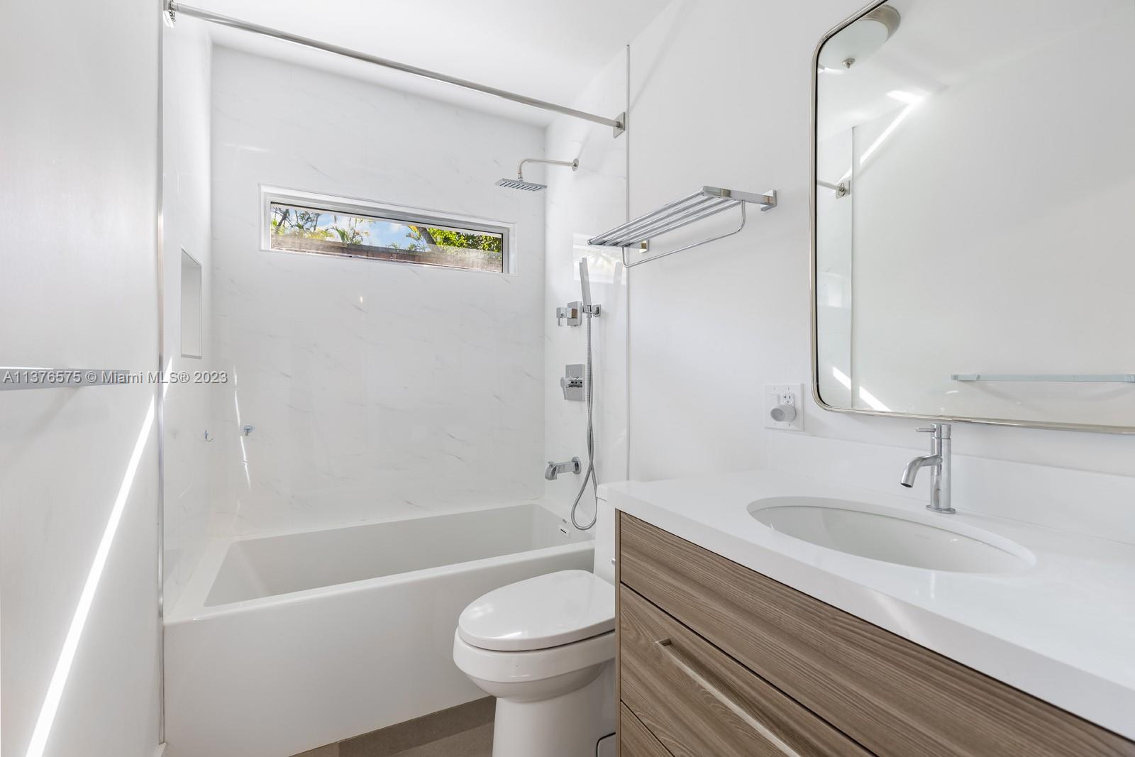 JOSEPH MNR - Residential