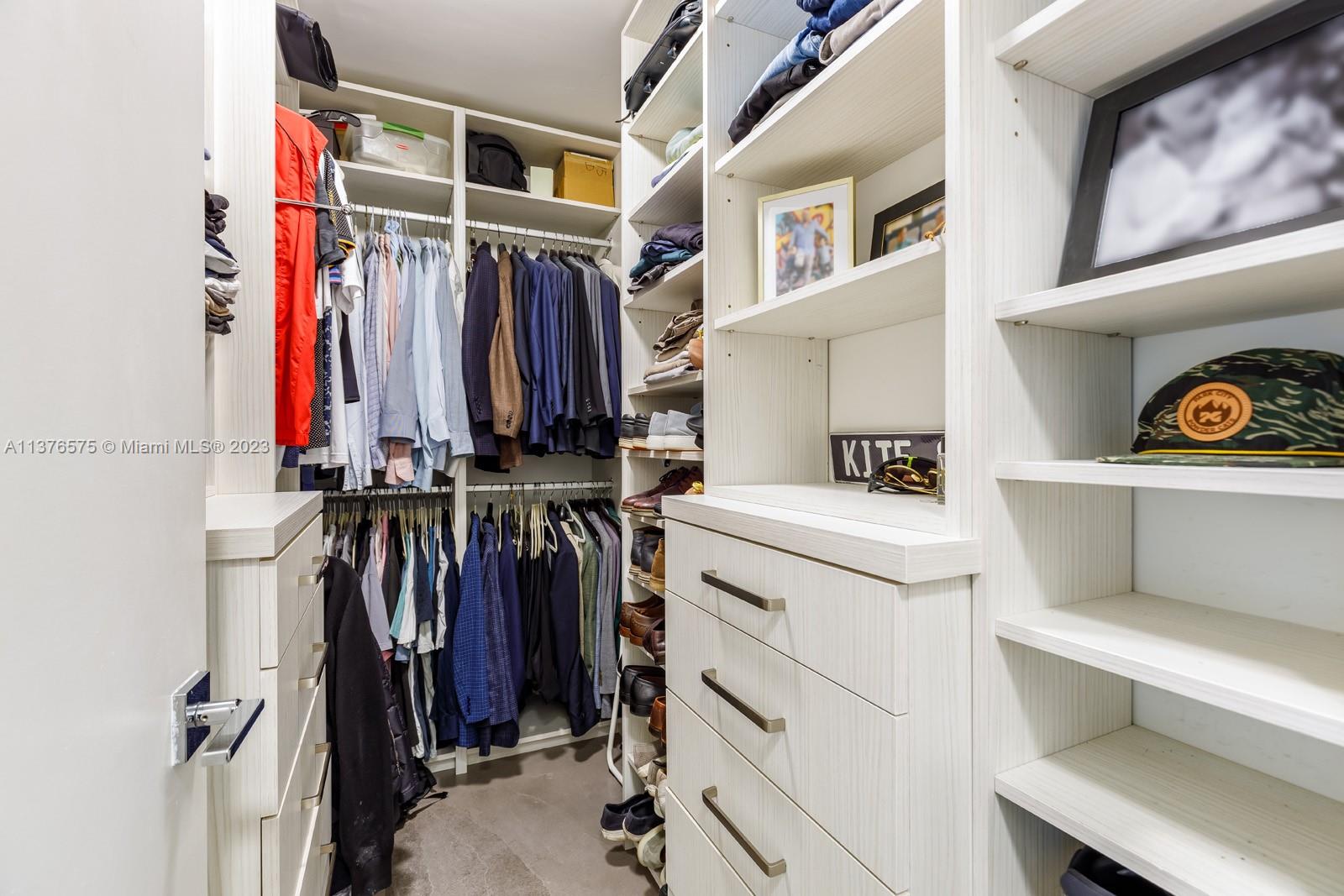 JOSEPH MNR - Residential