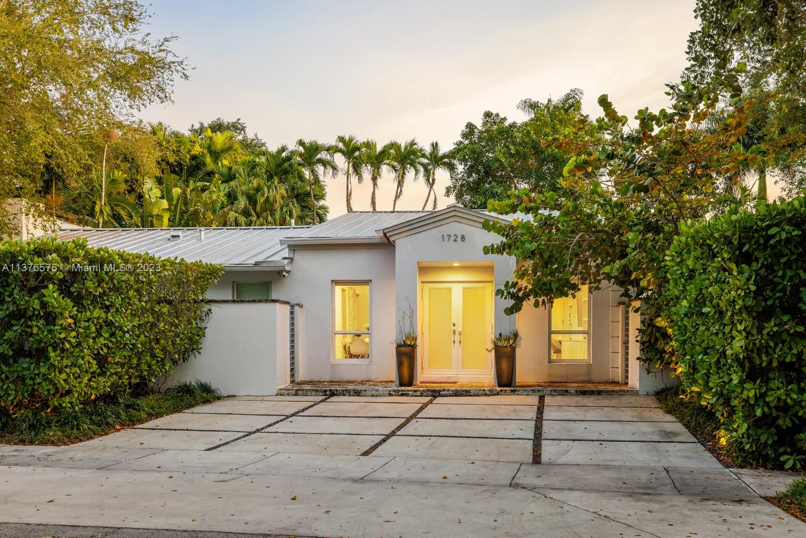 JOSEPH MNR - Residential