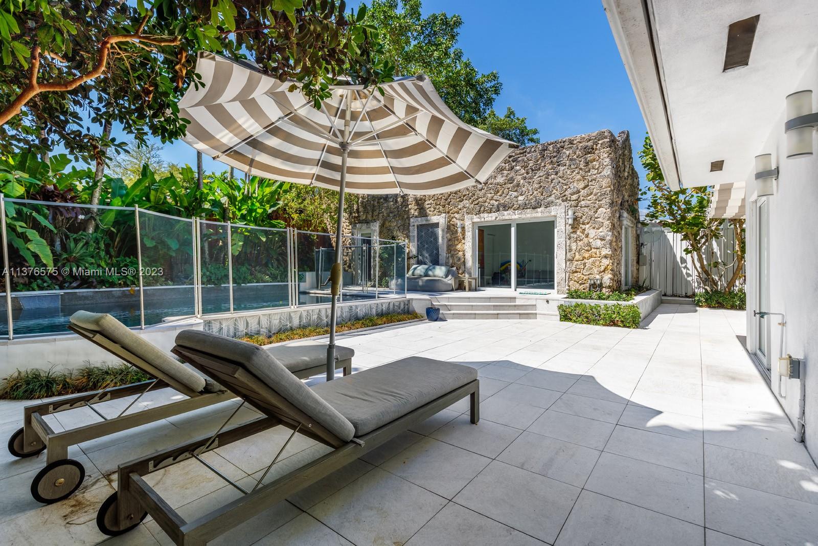 JOSEPH MNR - Residential