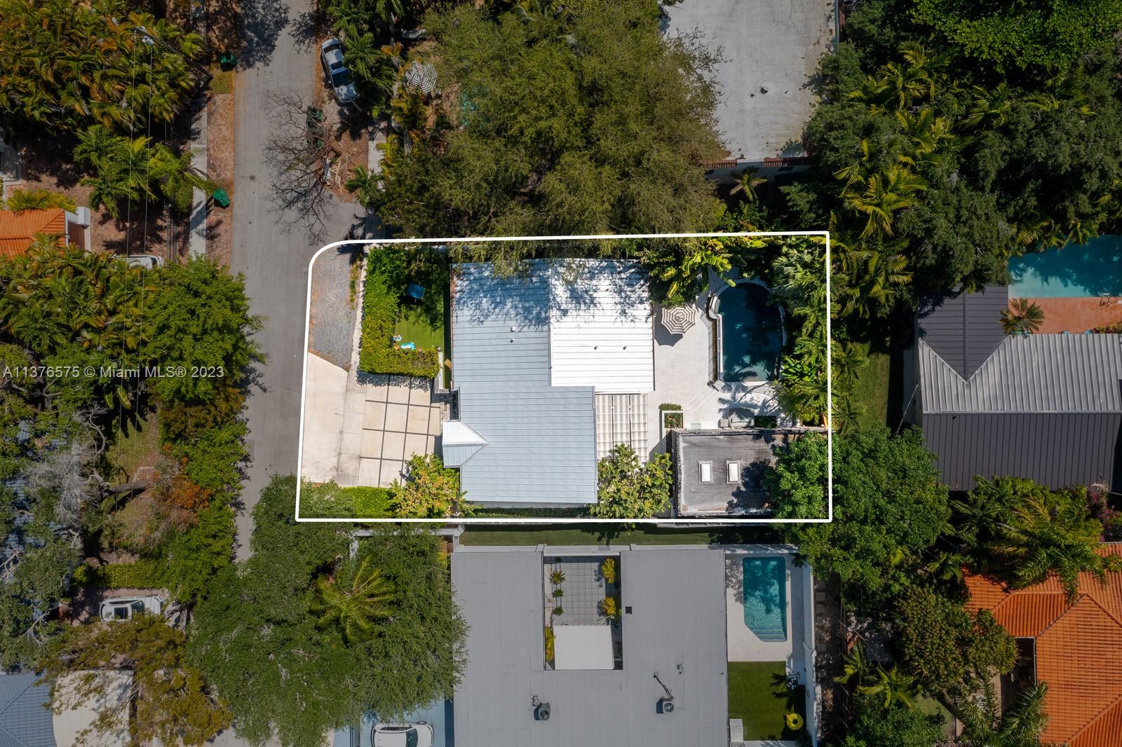 JOSEPH MNR - Residential