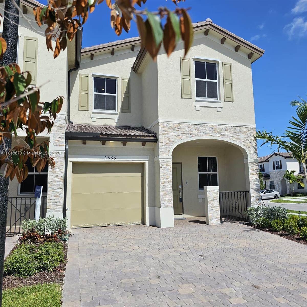 NEW CONSTRUCTION... Nestled in the desirable Altamira Homestead, this corner townhouse boasts 3 spacious bedrooms 2 bathrooms in the second floor and half bathroom in the first floor, offering the perfect blend of comfort and style. Its prime location provides easy access to local amenities like national parks, restaurants, outlet malls and supermarkets, making it an ideal choice for those seeking a vibrant community atmosphere. Located 5 minutes away to an A+ K-8 charter school.//===>
Directions:===>
EXIT 2 off Turnpike going east then right on Kingman Rd (152 Ave) drive 1.8 miles up to SW 344 (24 ST) School is on the corner turn right-SE 23 Pl left-SE 28 Ct LAGOS at ALTAMIRA left-SE 25 AVE right-SE 28Dr left-SE 25 Ter right is the last TH on the corner