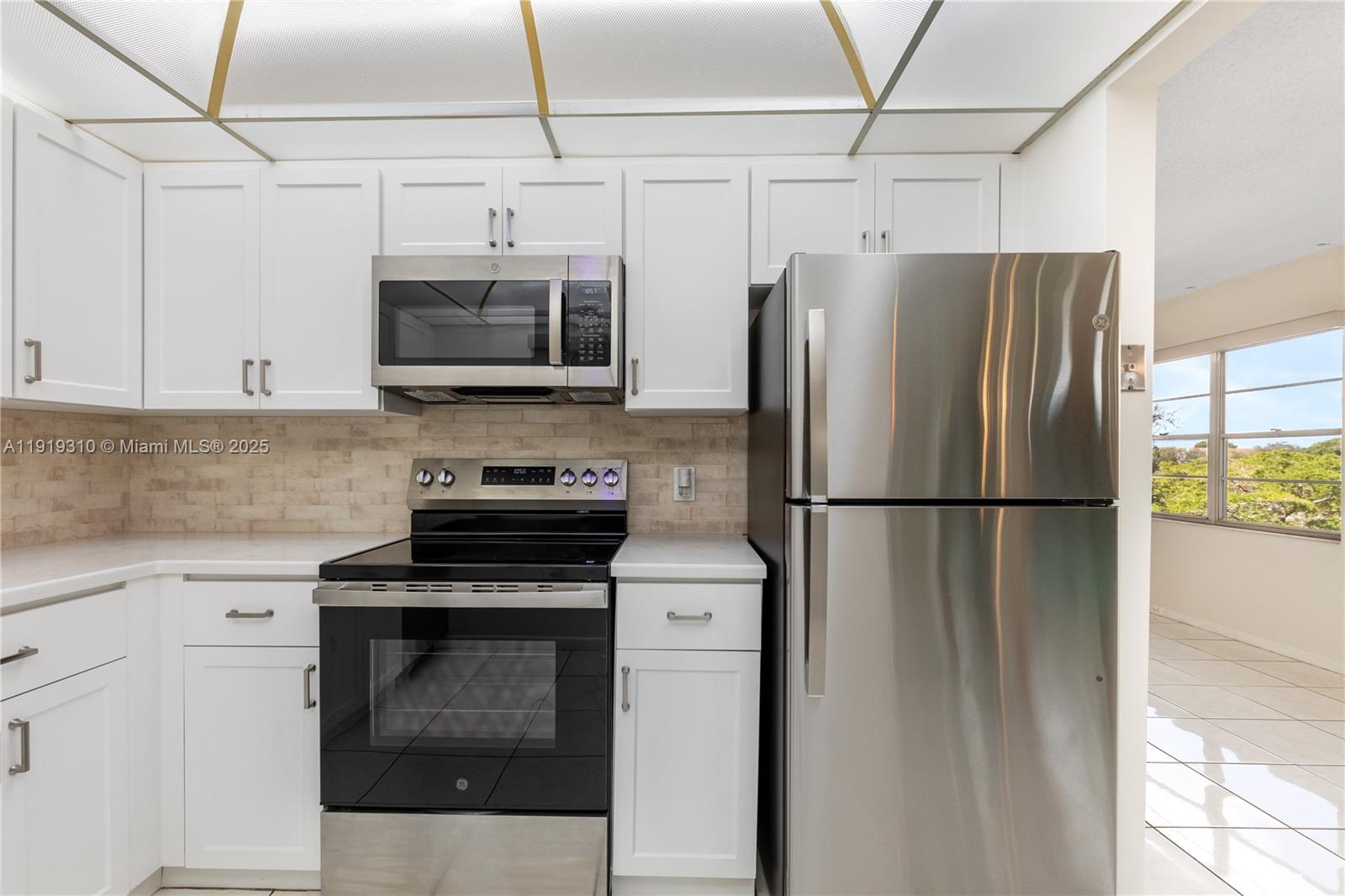 NEW HAMPTON AT CENTURY VI - Residential