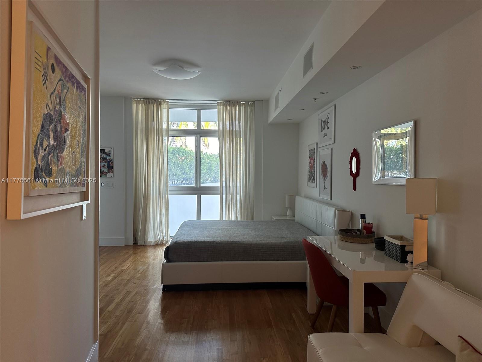 THE MERIDIAN CONDO - Residential