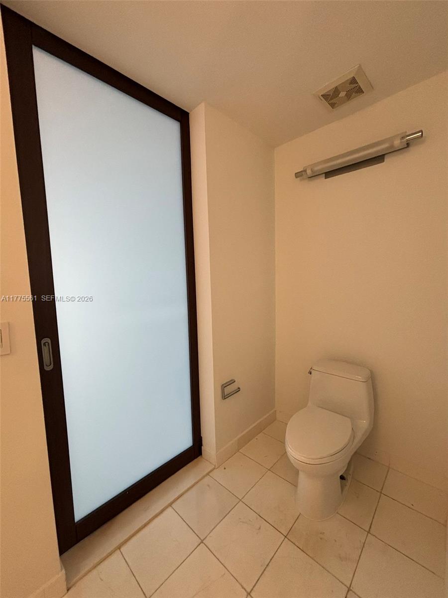 THE MERIDIAN CONDO - Residential