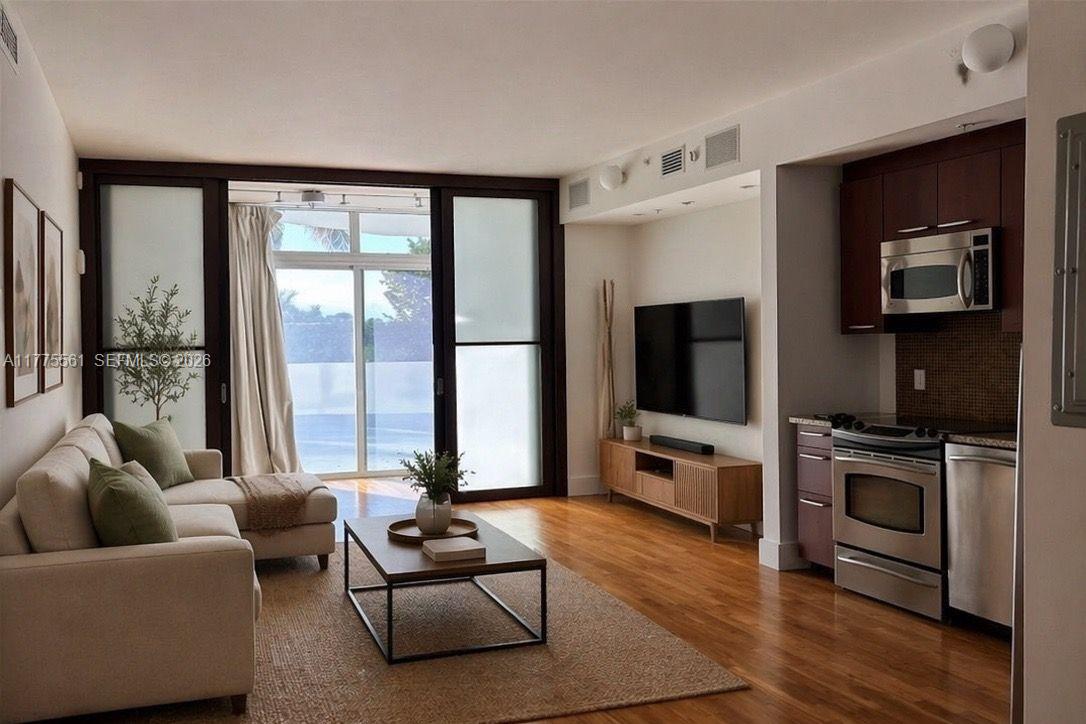 THE MERIDIAN CONDO - Residential